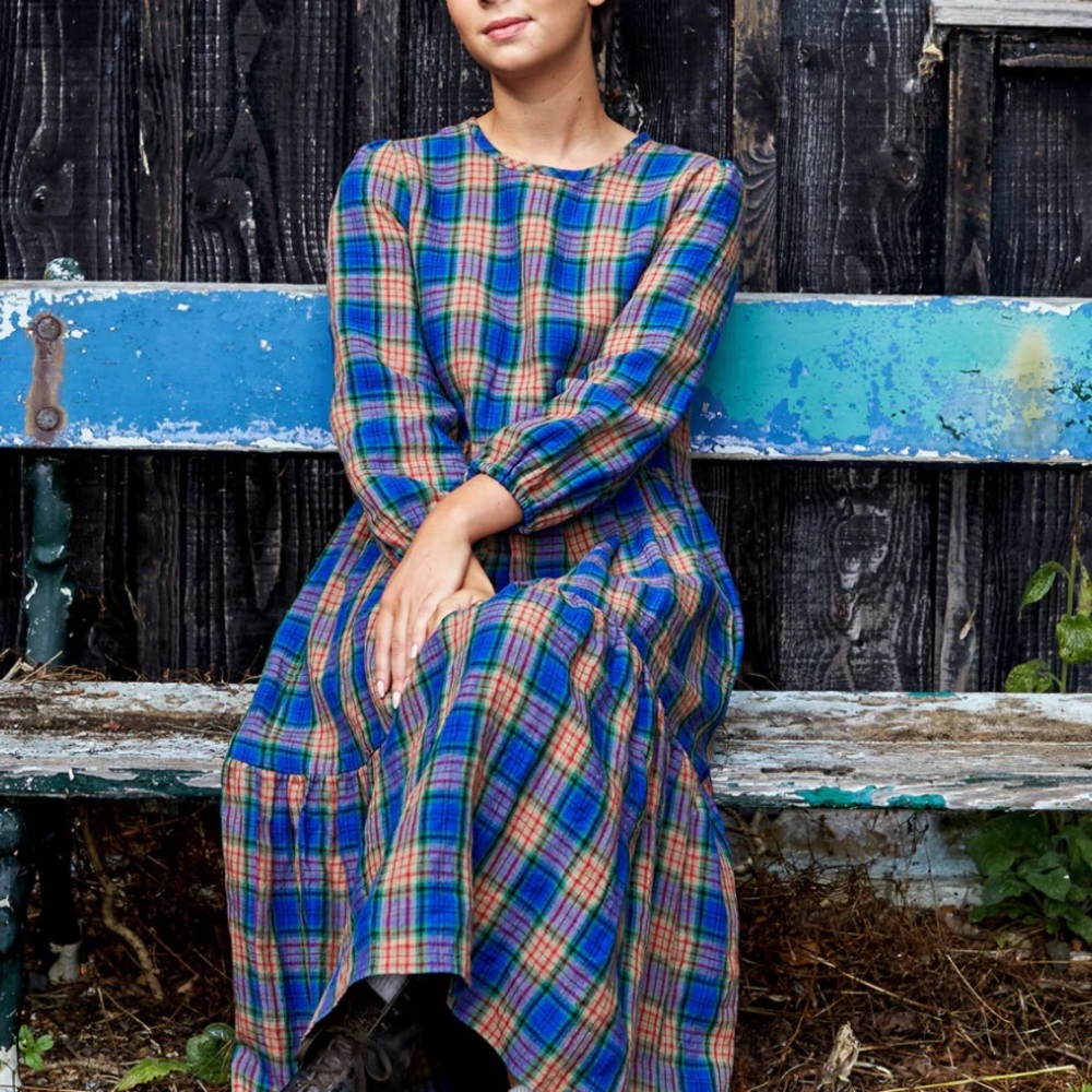 Justine Tabak UK Mill Town Dress in Longford
Tartan Plaid Irish Linen XS S 2 4